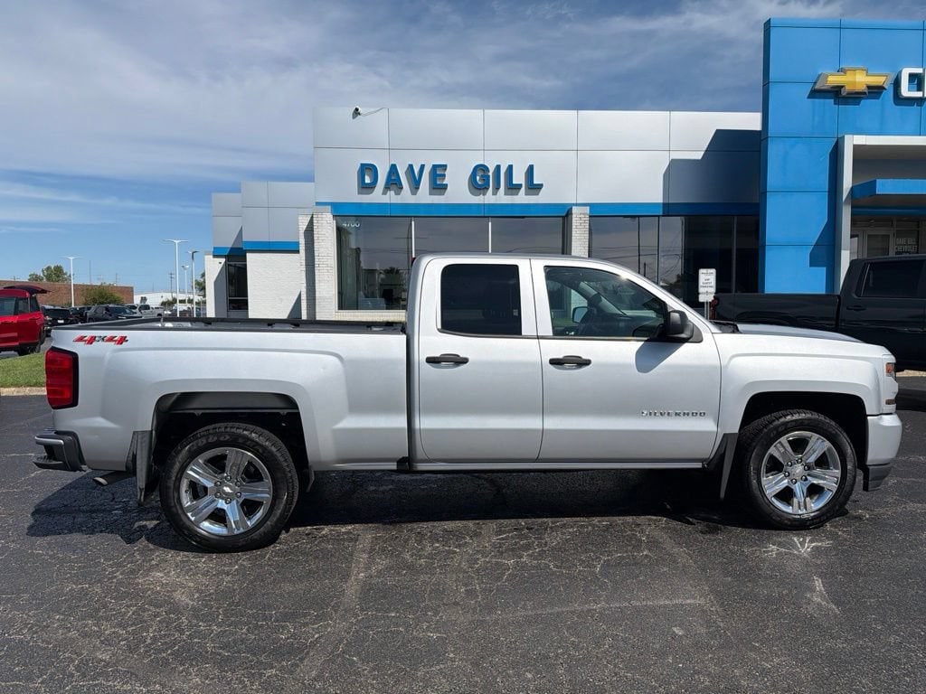 chevrolet silverado 1500 ld 2019 2GCVKMEC0K1134332 image